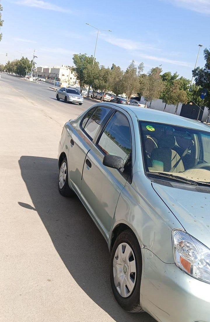 تايوتا ايكوا 2004