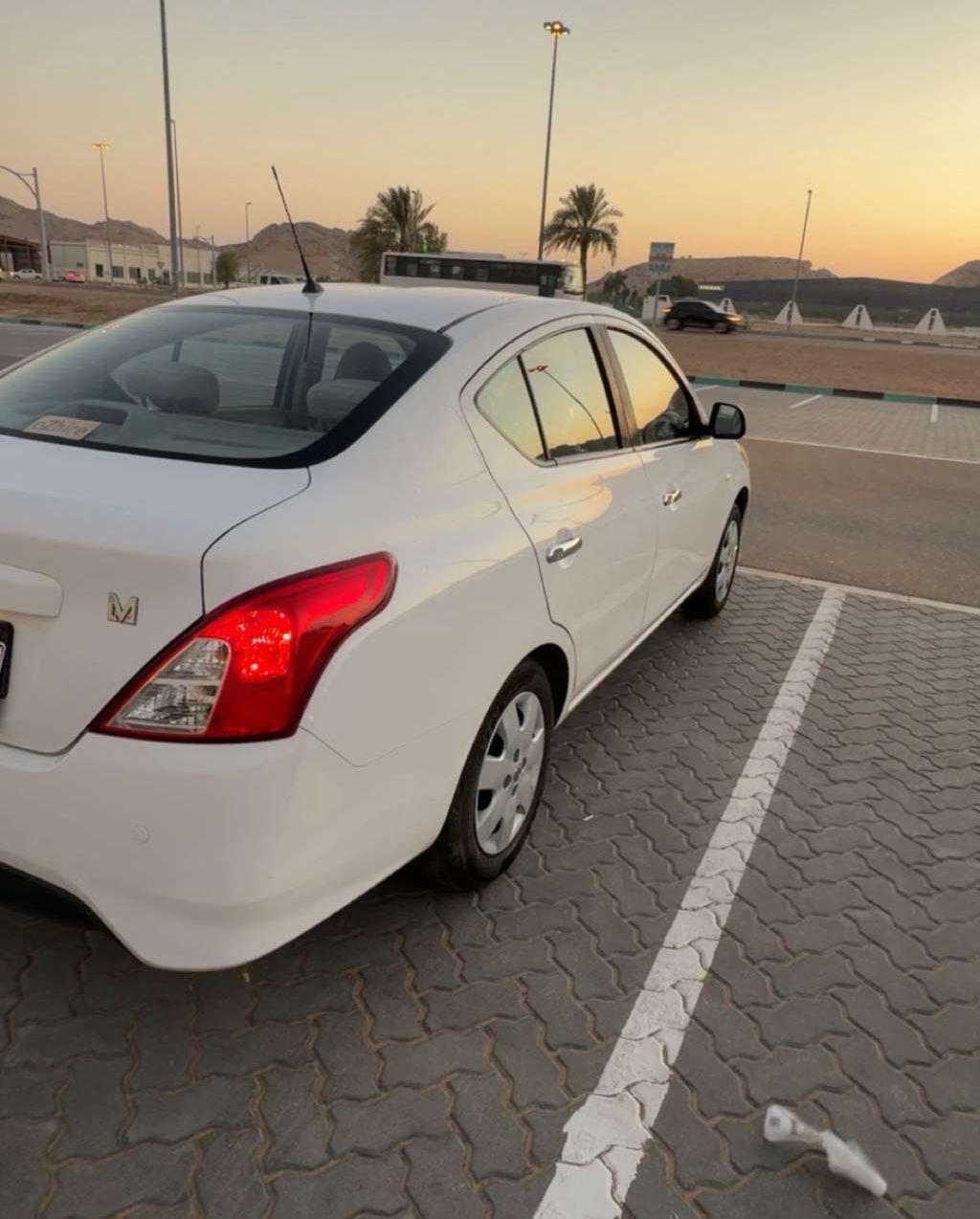 2022 نيسان صني