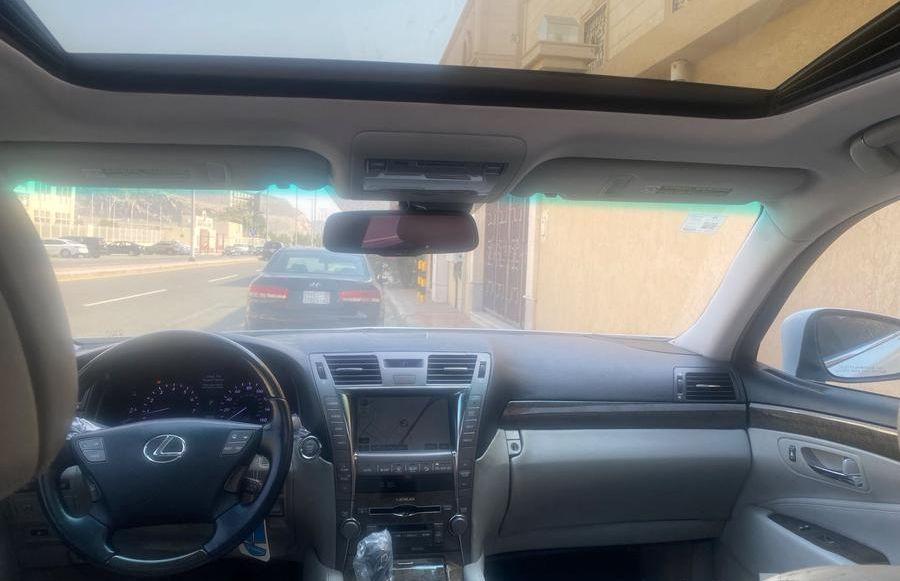 لكزس 2007 LS