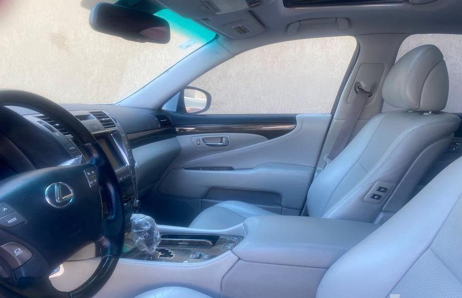 لكزس 2007 LS