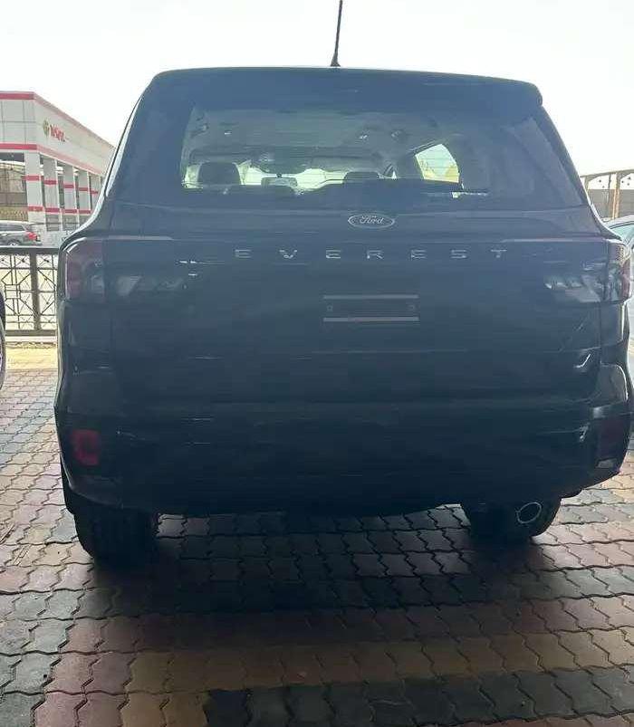 فورد ايفرست XLS