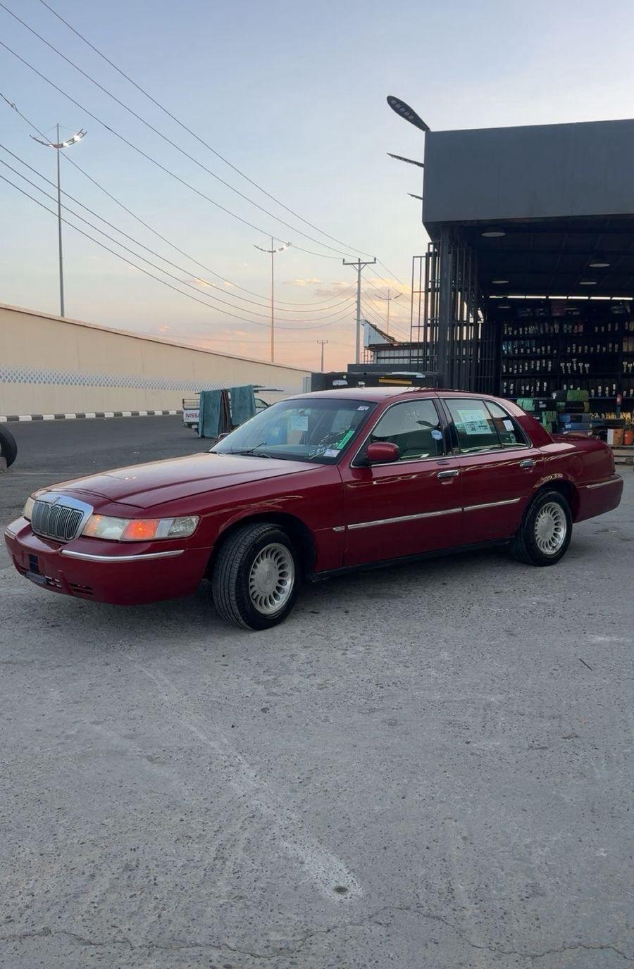 فورد ماركيز 2001