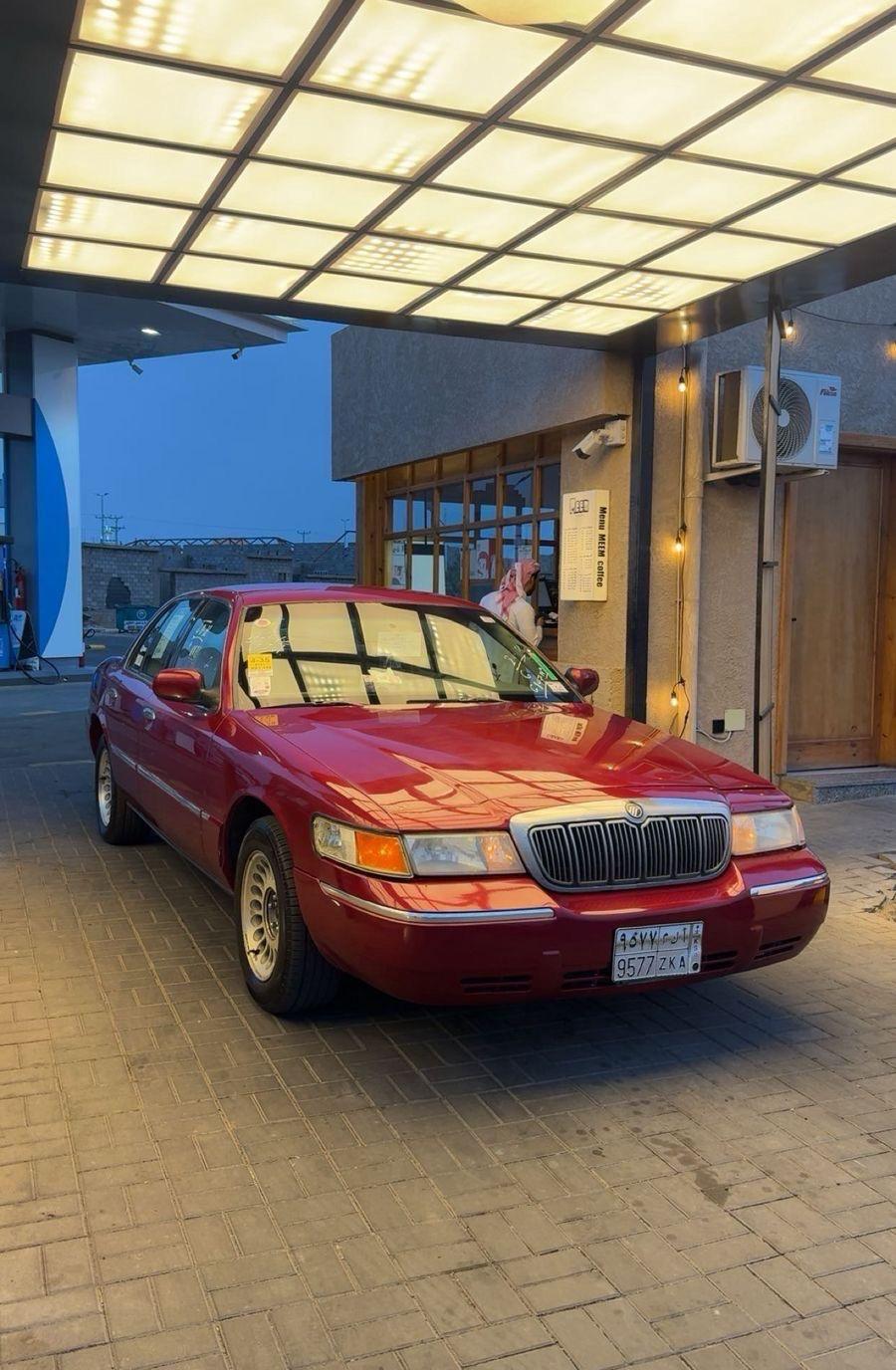 فورد ماركيز 2001