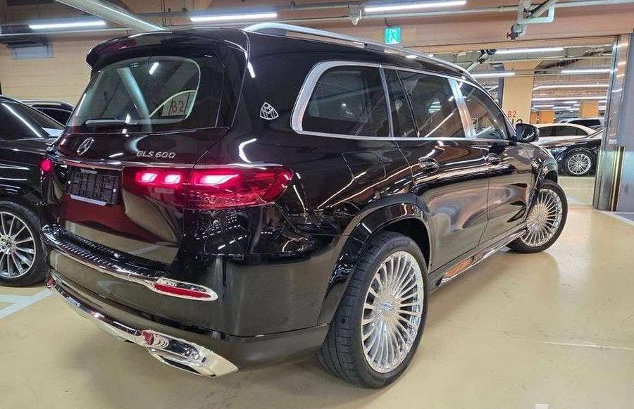 GLS Maybach 600