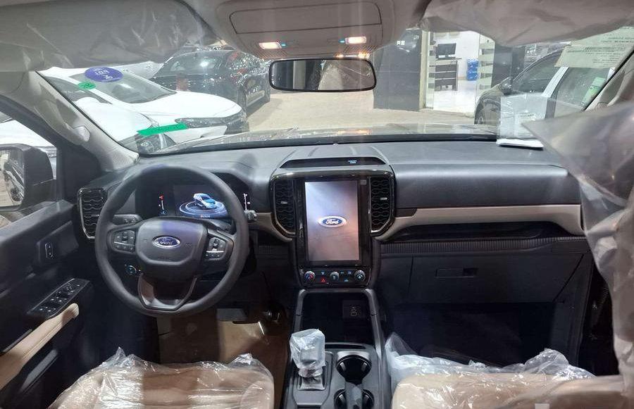فورد ايفرست XLS