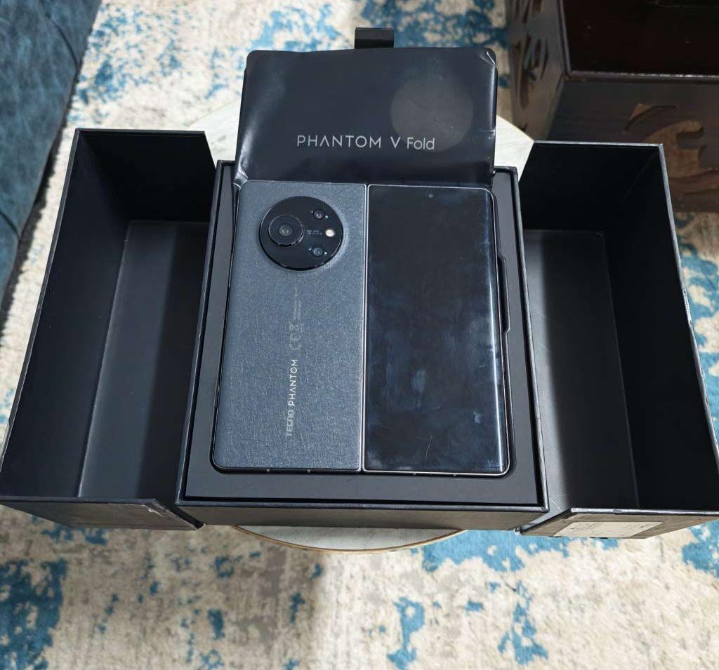 TECNO PHANTOM V