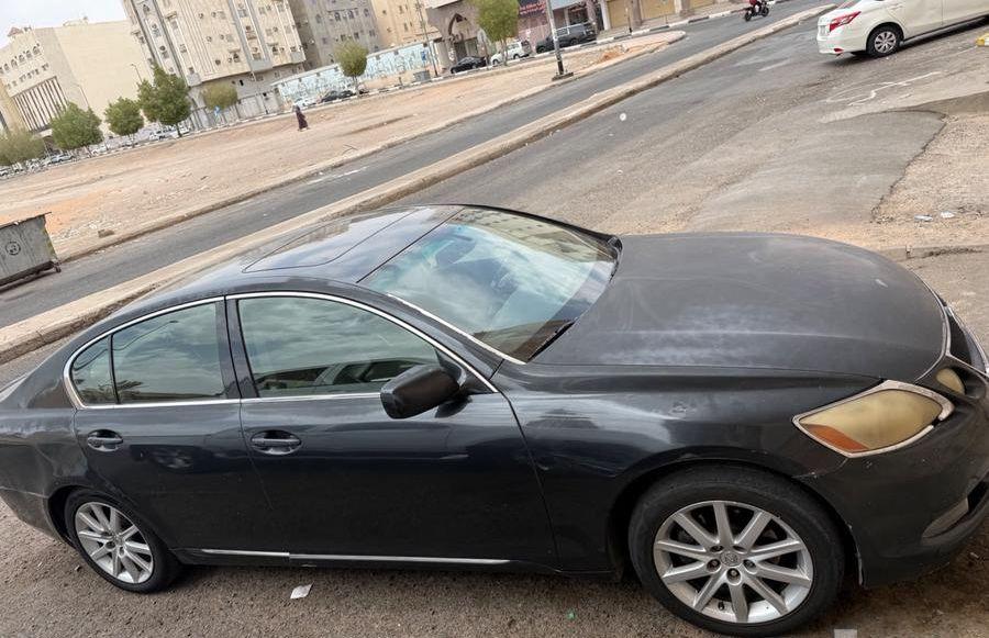 لكزس GS 300