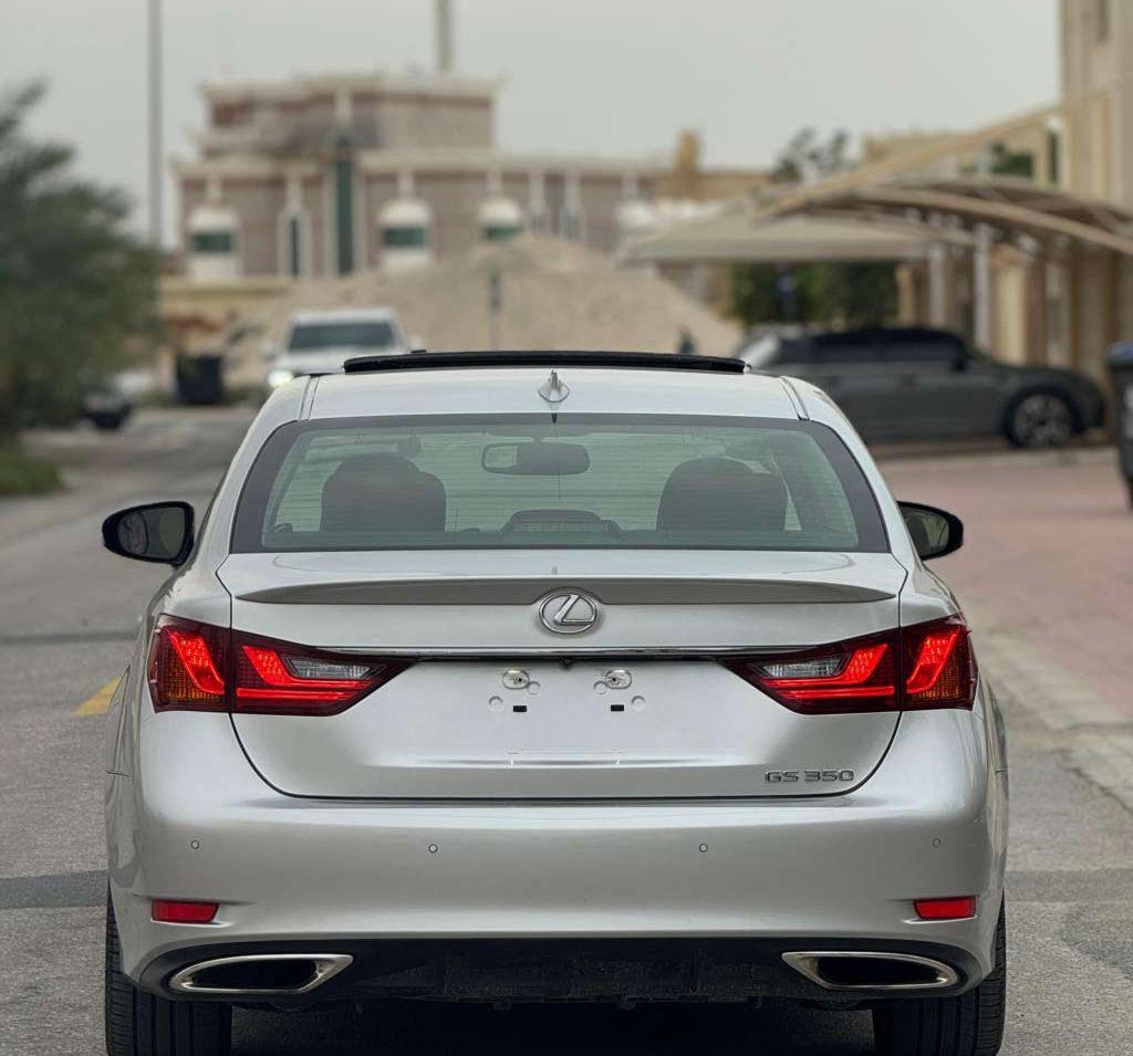 2015 لكزس GS