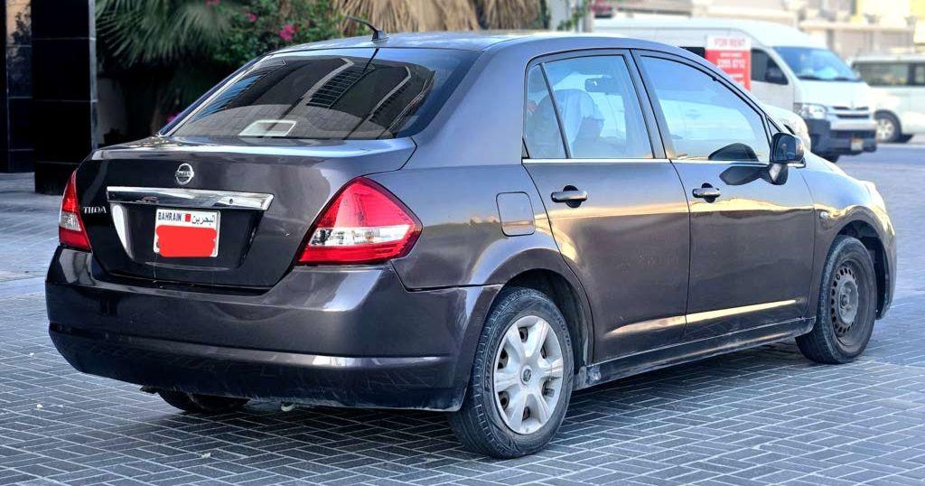 2009 نيسان تيدا