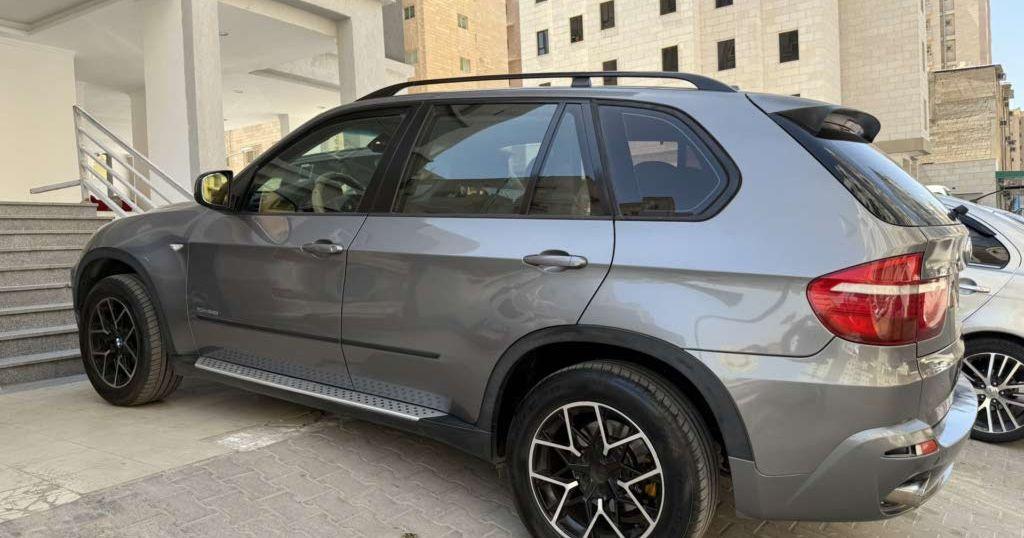 2010 بي ام