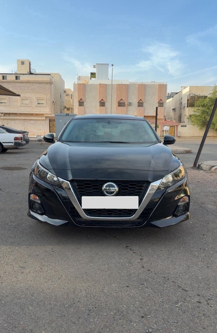 نيسان التيما 2022