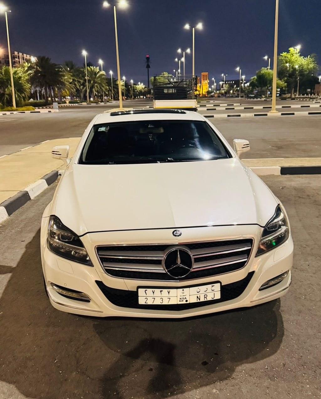 مرسيدس فخمة CLS