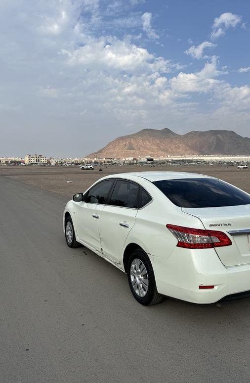 نيسان سنترا
