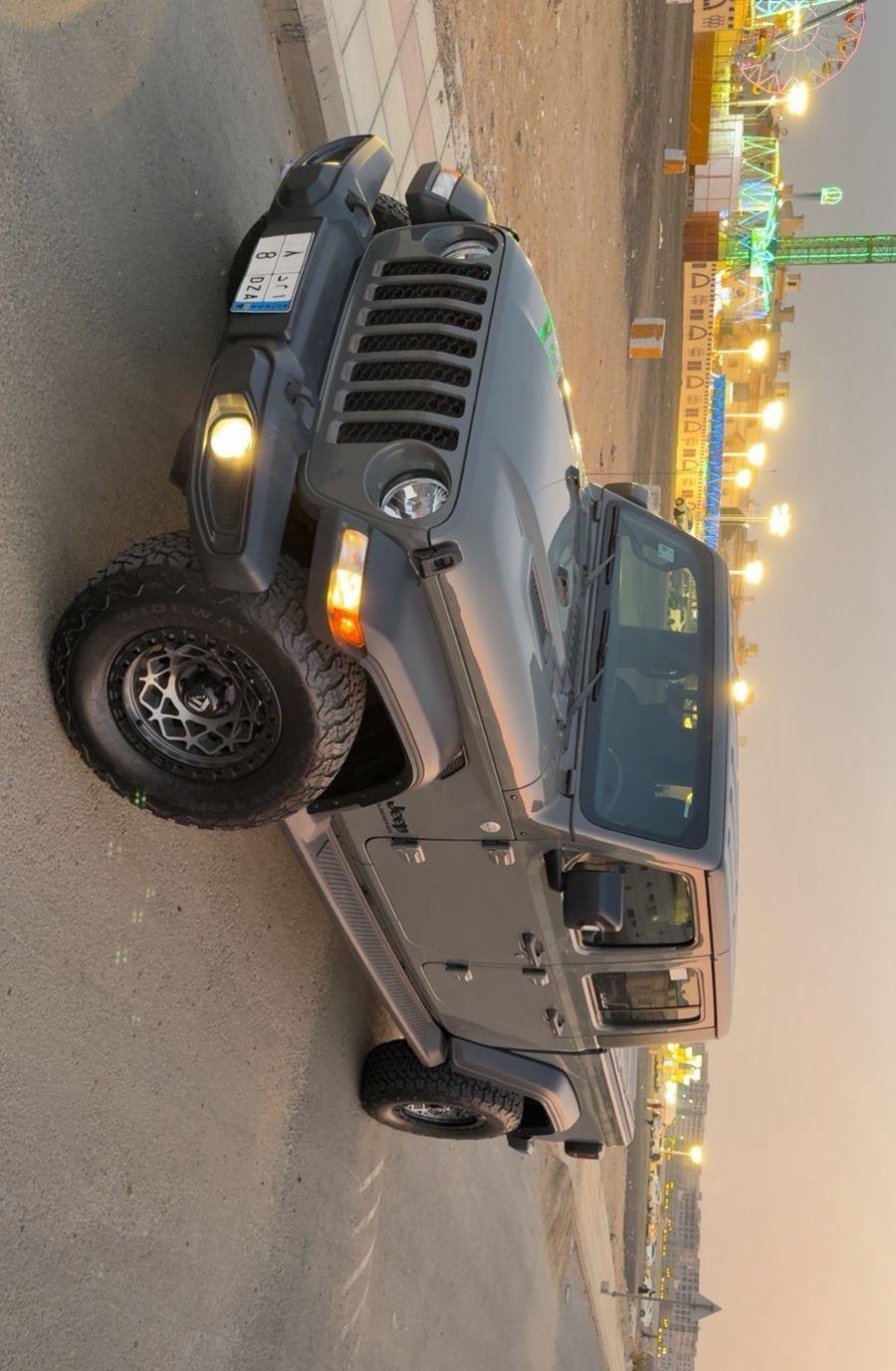 جلاديتور مخزن اخو