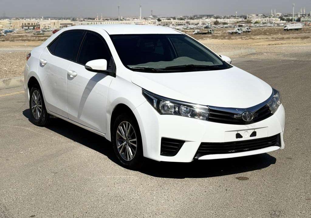 2014 تويوتا كورولا