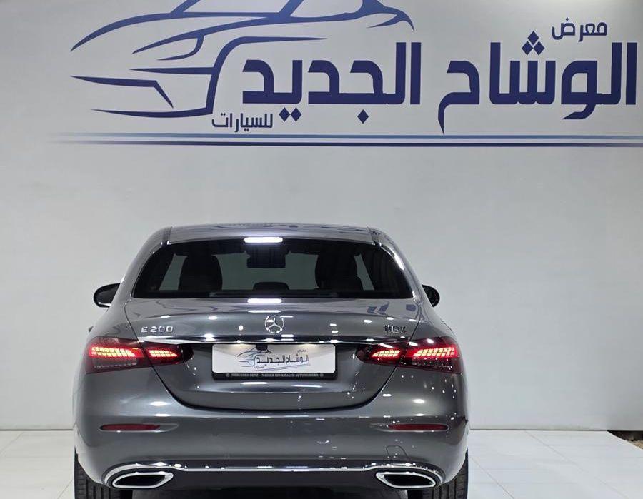 مرسيدس E200 نضيف