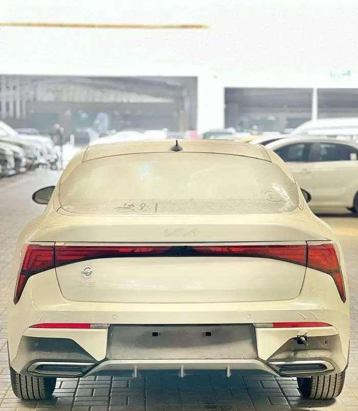 كيا كي 5