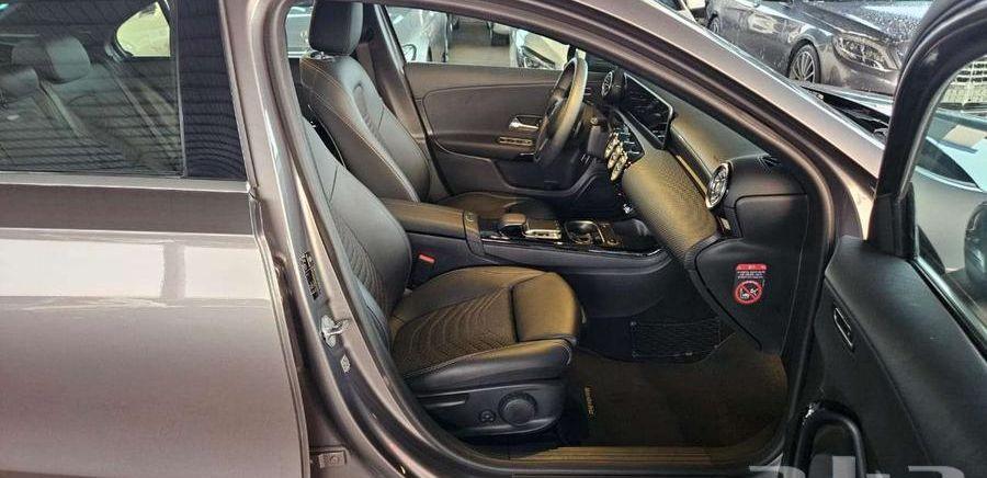 مرسيدس a220 بنزين