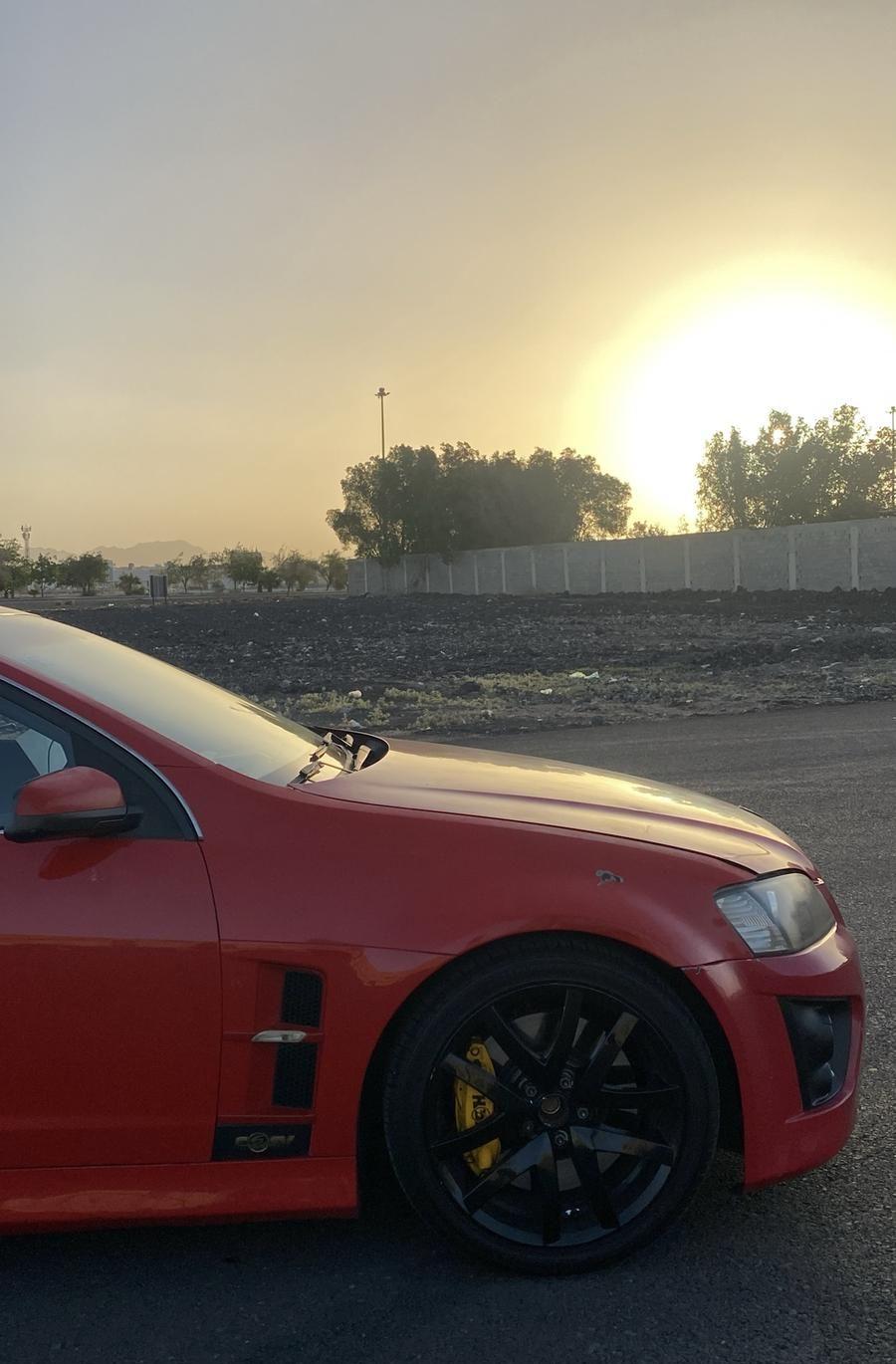 لومينا هولدن cr8