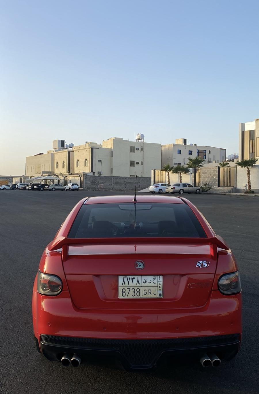 لومينا هولدن cr8
