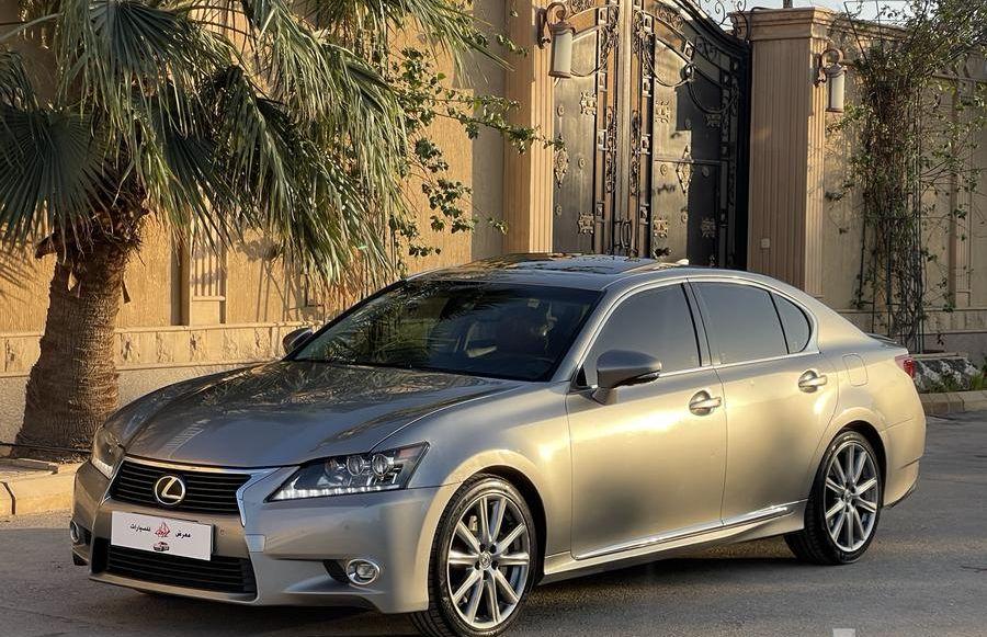 لكزس GS 350