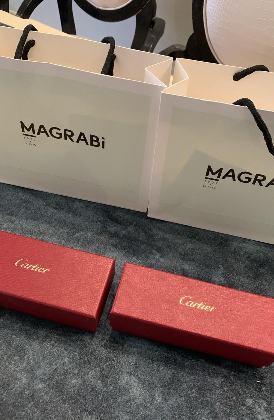 نظاراتين كارتير من