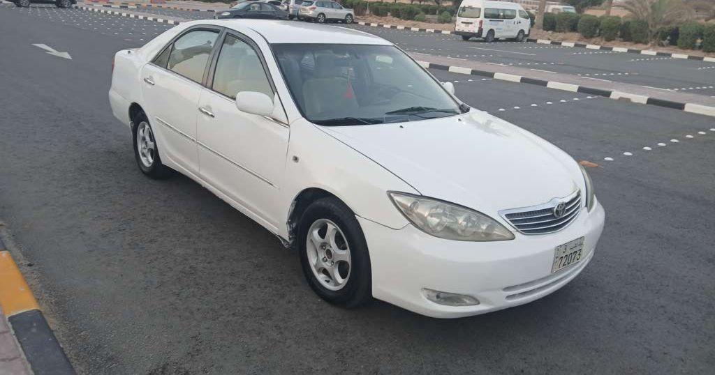 2004 تويوتا كامري