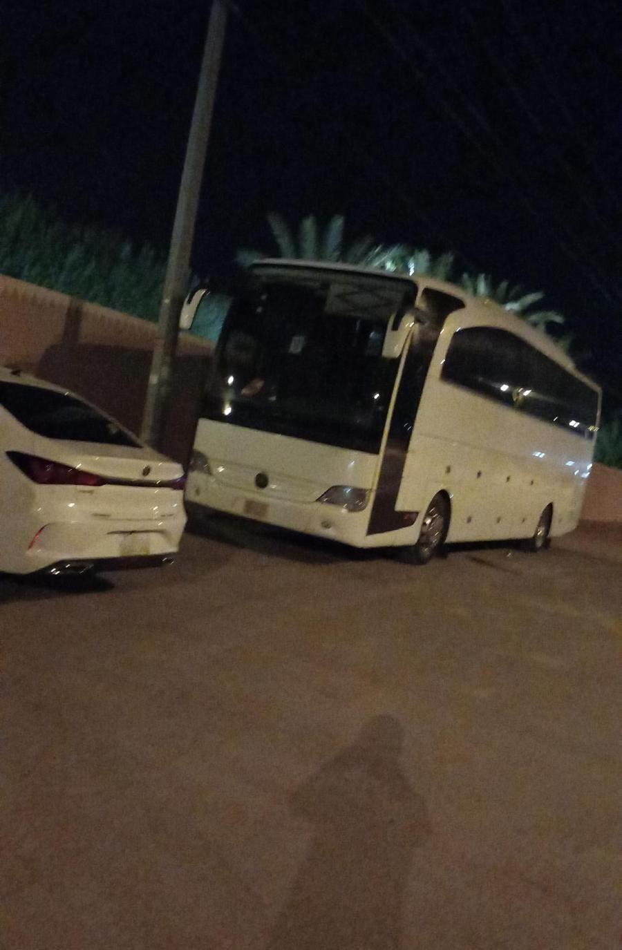 باصات للايجار