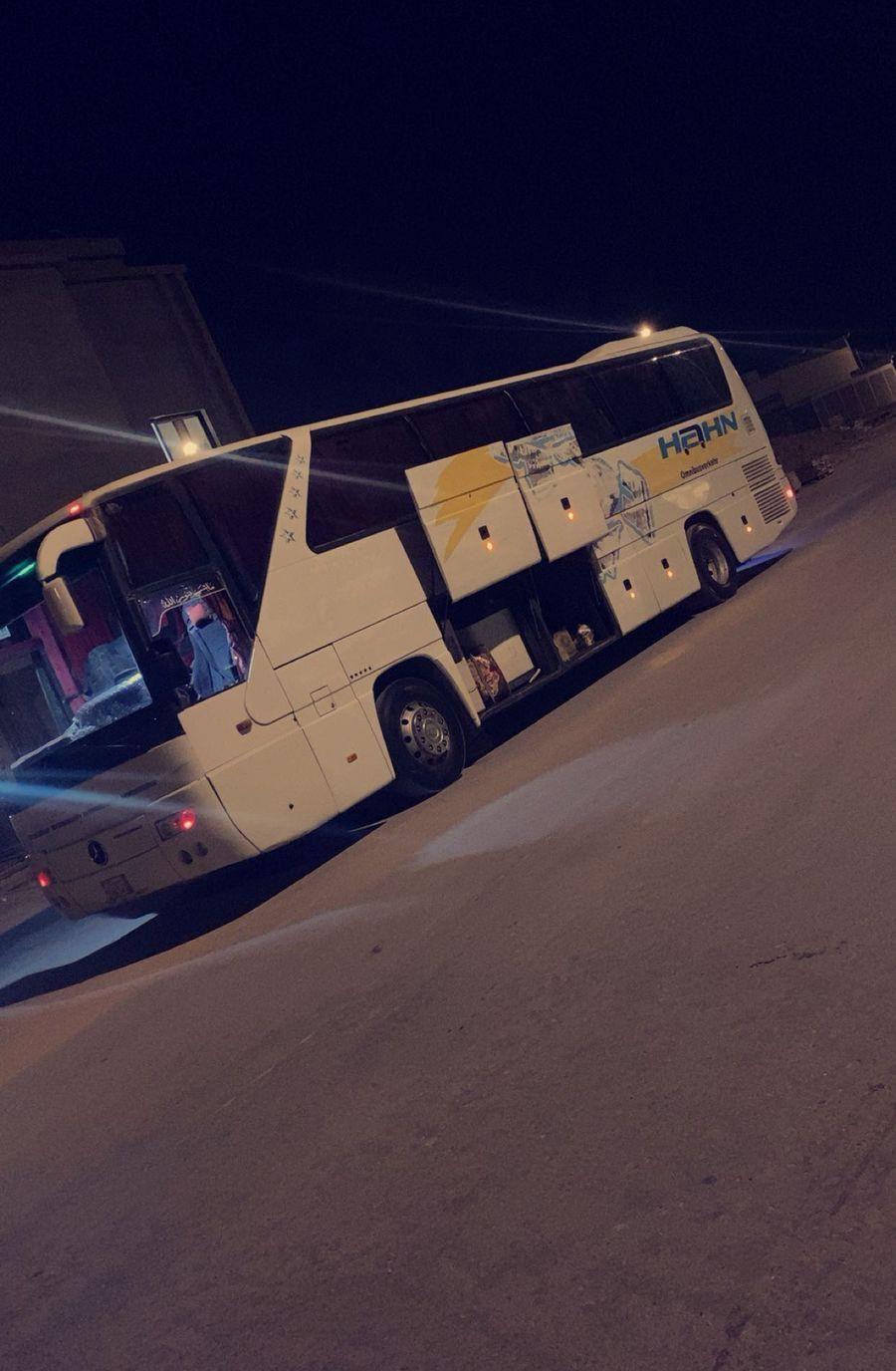 باصات للايجار