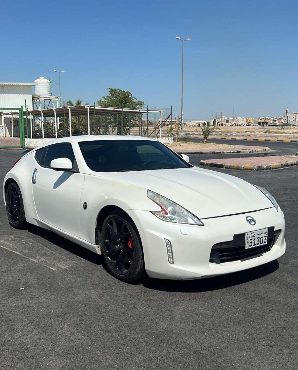 2014 نيسان Z