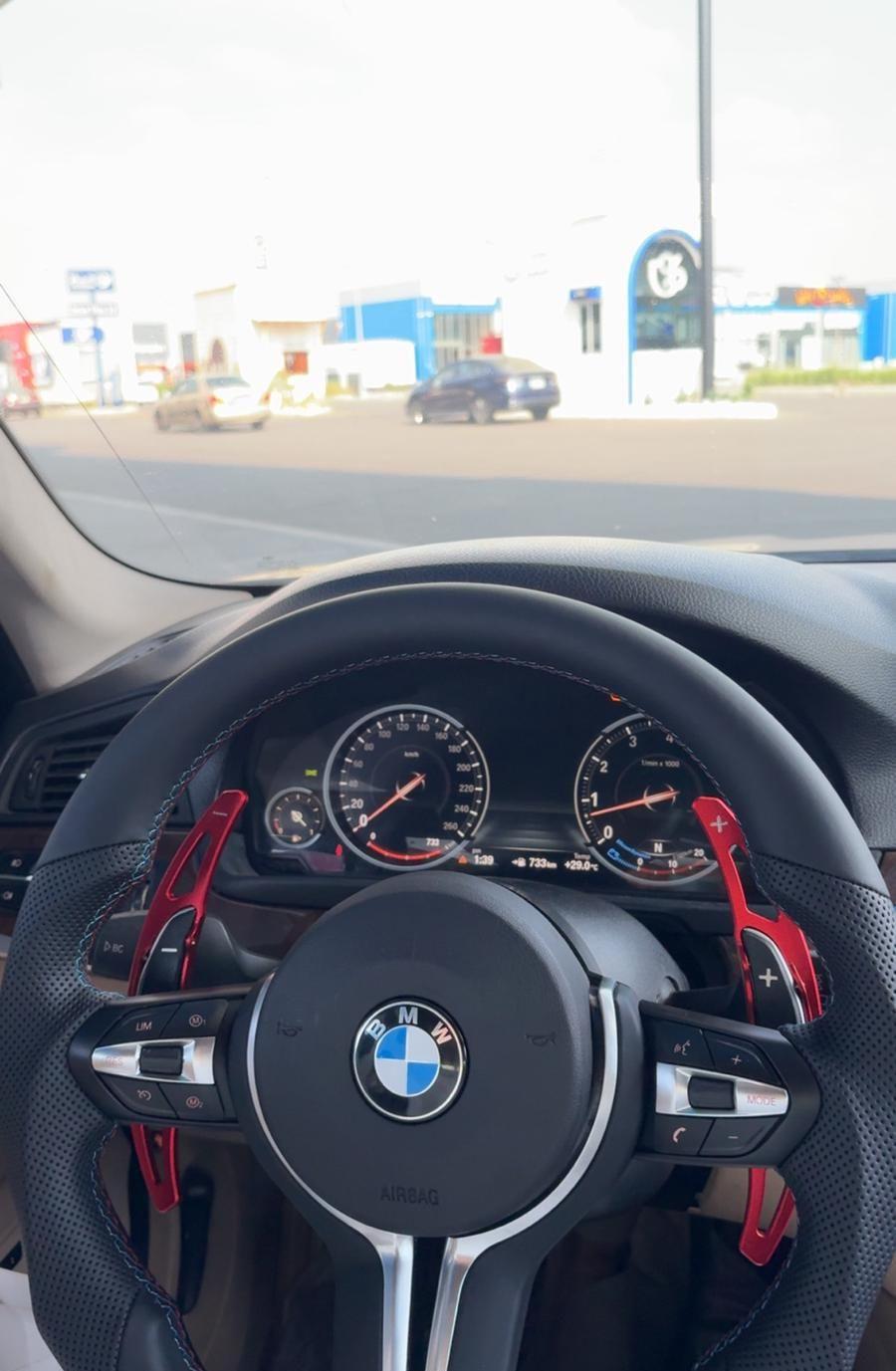 bmw 523i 2011