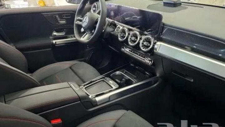 Mercedes Benz GLB-CLASS
