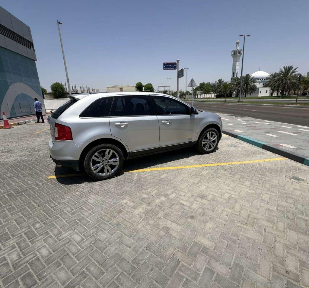 2013 فورد ايدج
