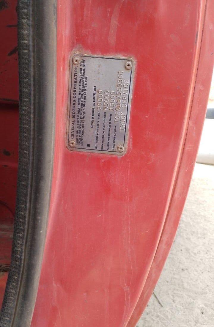 وايت GMC نظيف