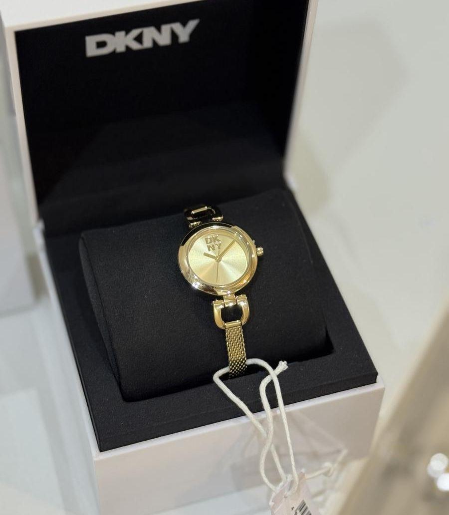 ساعة دكني DKNY