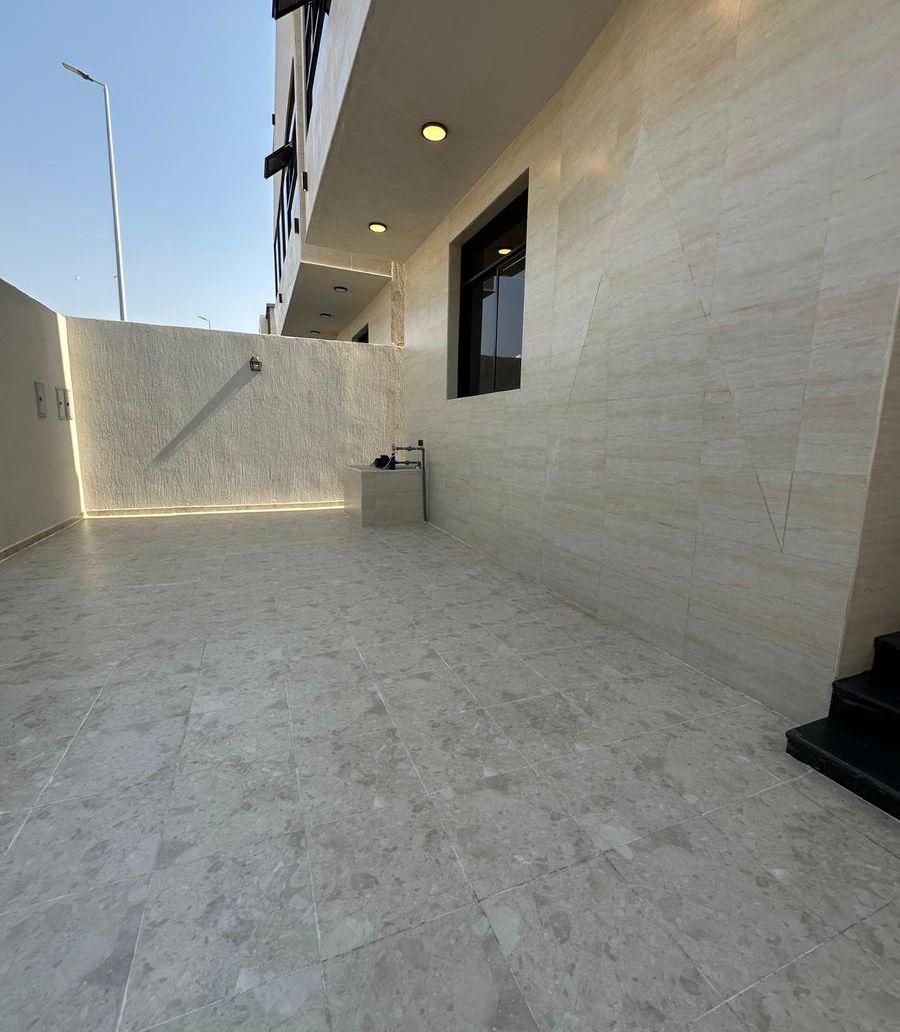 للبيع عماره شقتين