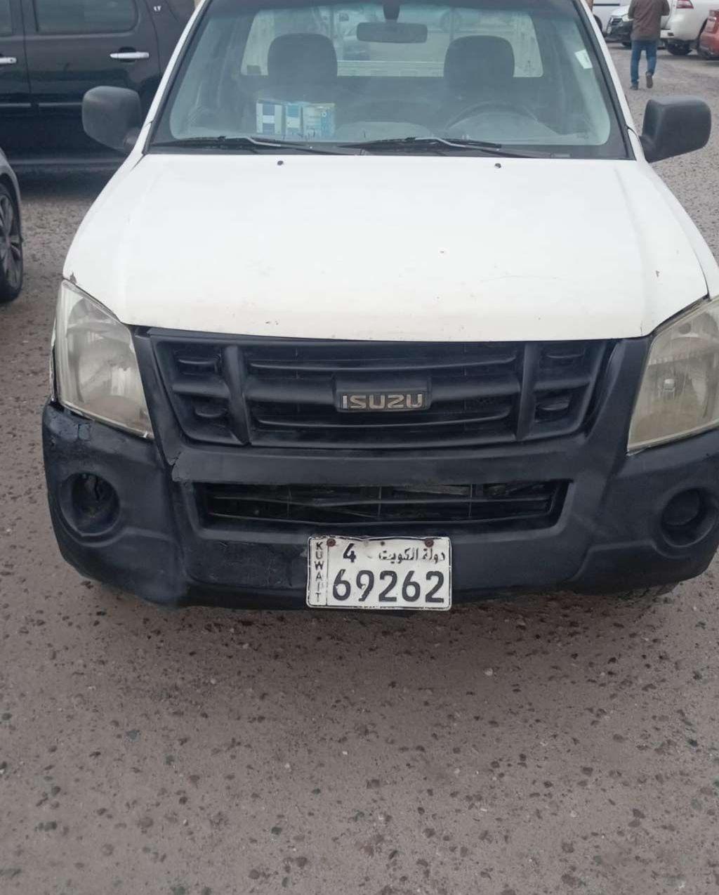 2010 ايسوزو D-ماكس