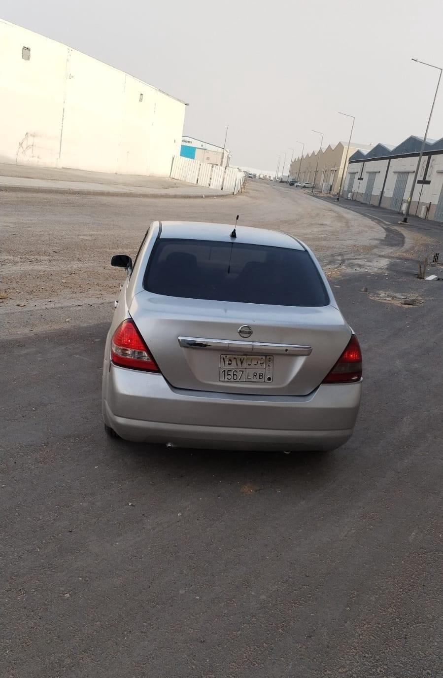 نيسان تيدا