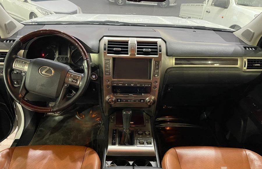 لكزس GX460 عبداللطيف