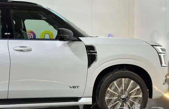 نيسان باترول بلاتينيوم