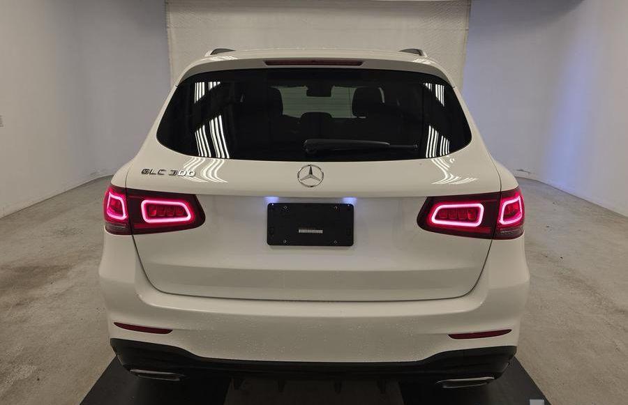 مرسيدس Glc 300