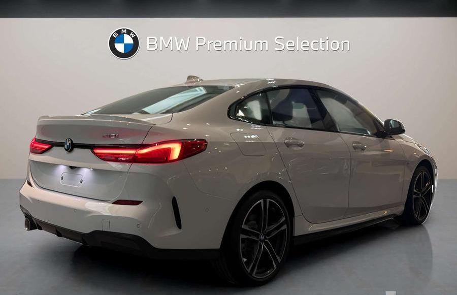 BMW - F44