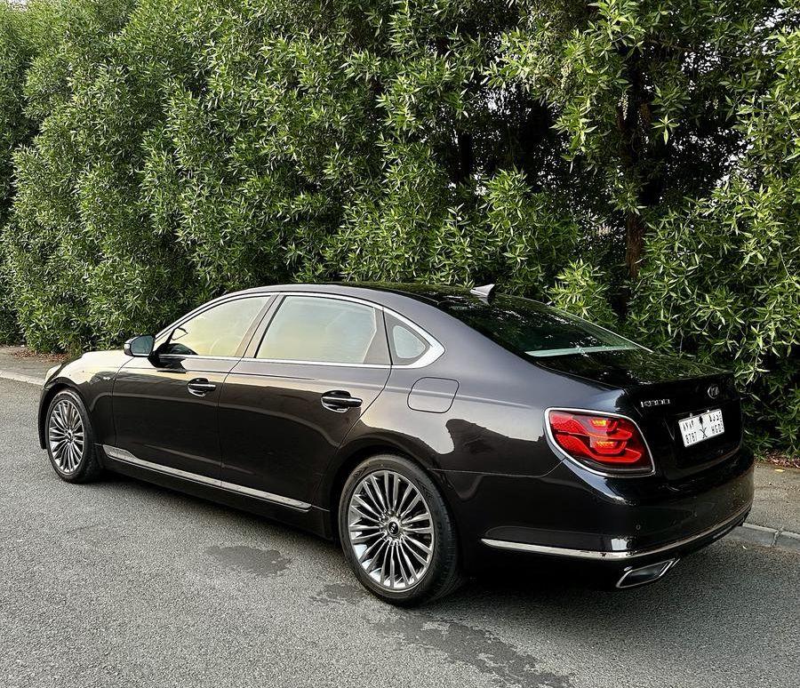 كيا K900