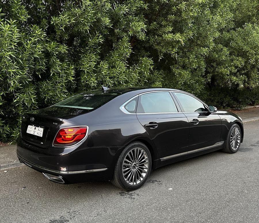 كيا K900