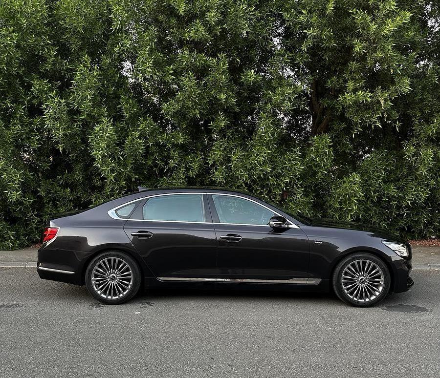 كيا K900