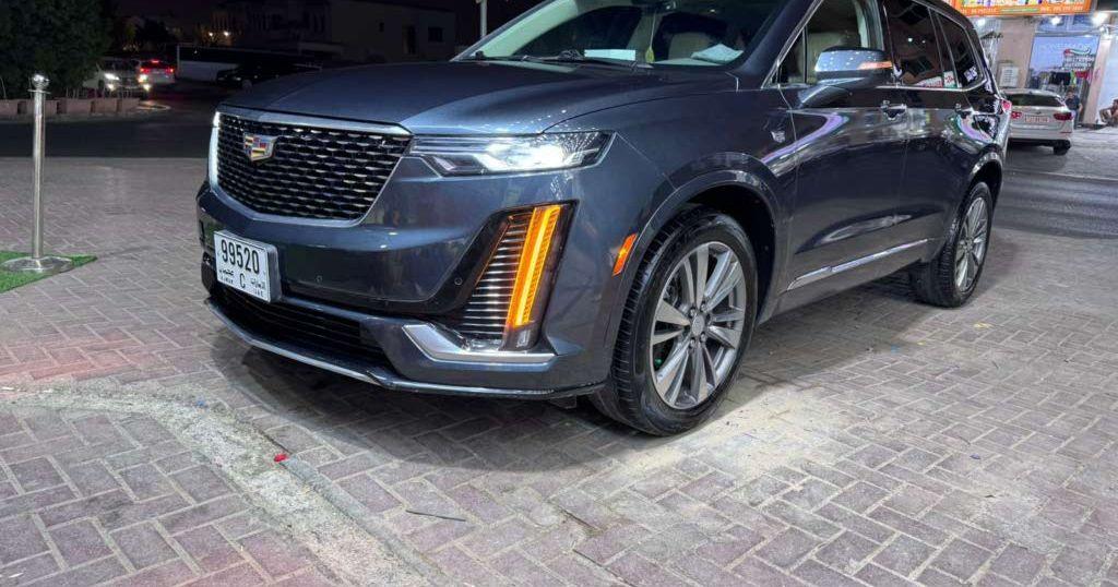 2022 كاديلاك XT6