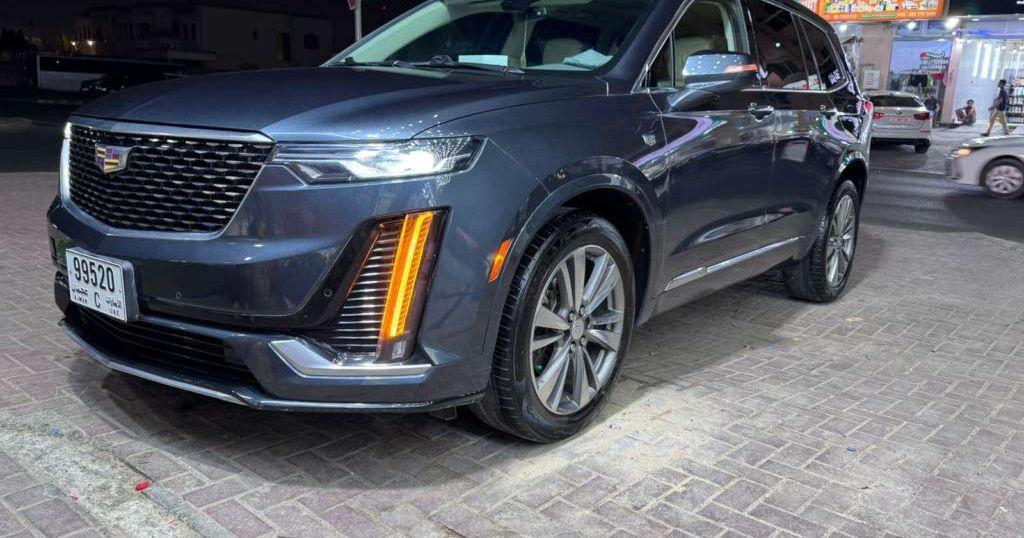 2022 كاديلاك XT6