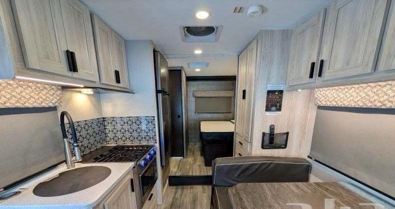 للبيع فورد RV