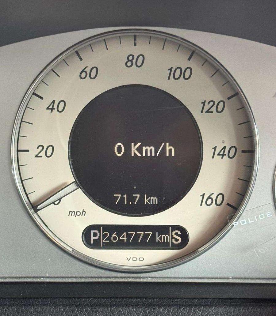 مرسيدس E550 موديل