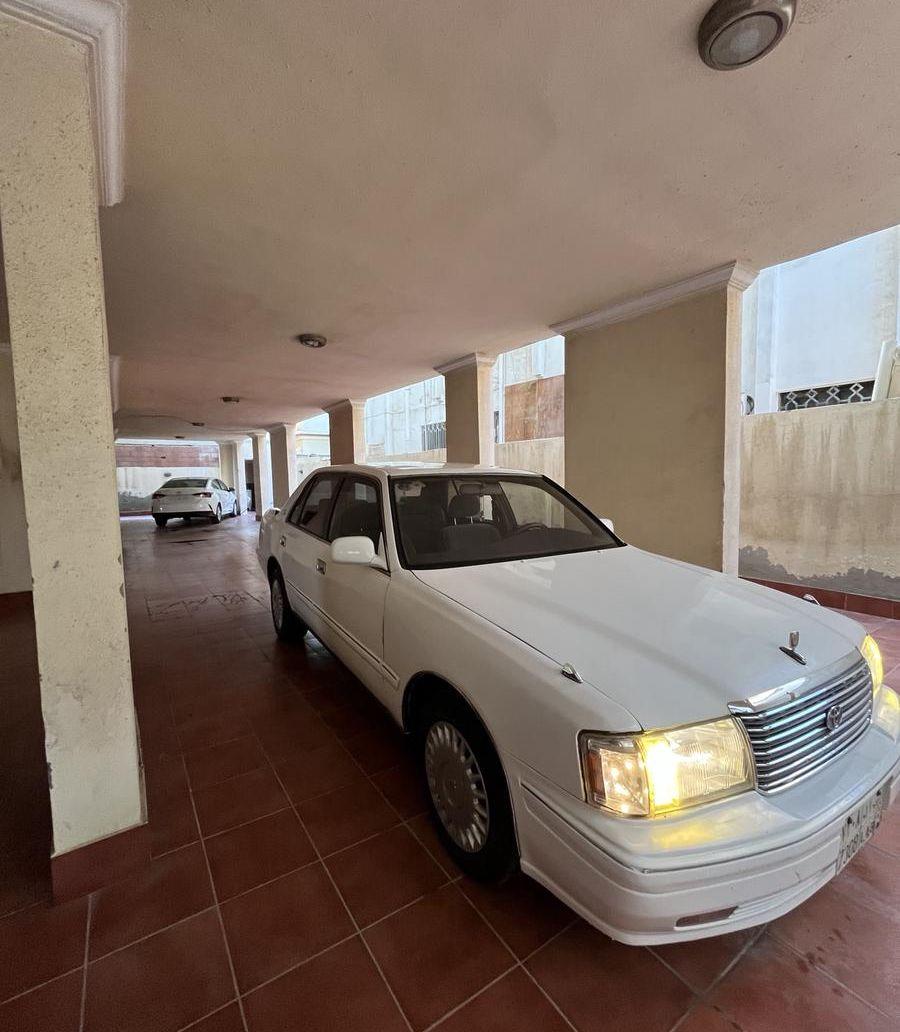 كراون تويوتا98